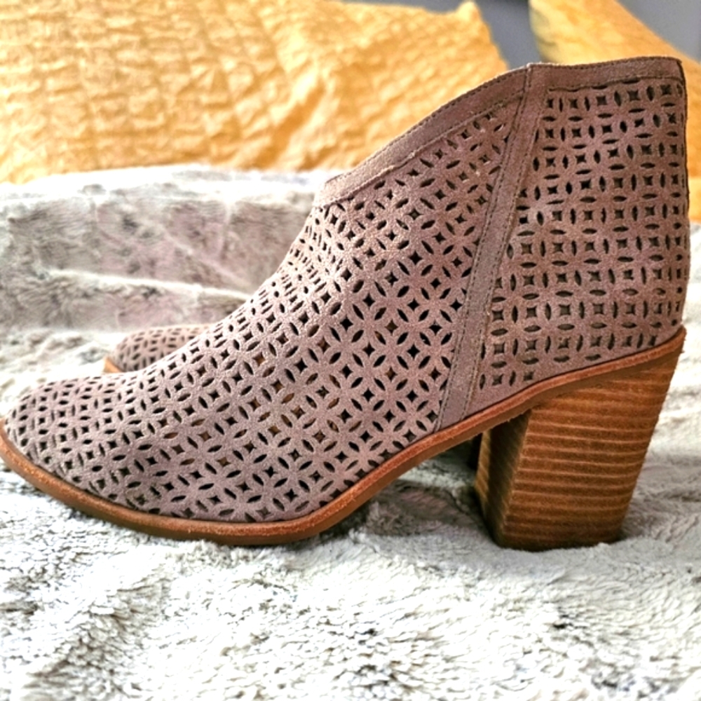JEFFREY CAMPBELL Medera Booties, Grey Suede, Size 10 - Sold Out